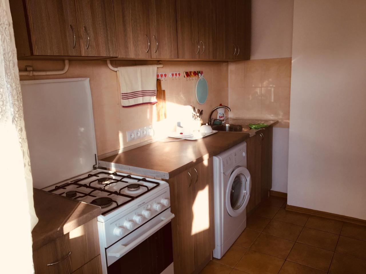Clean Apartment On Lunacharskogo Street Тираспол Екстериор снимка